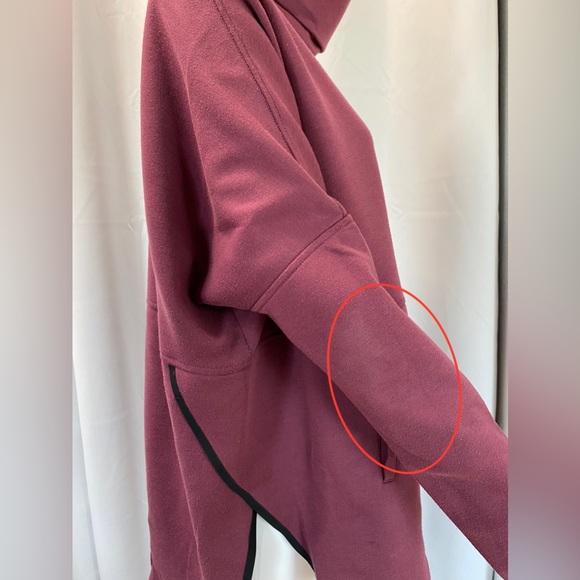 The North Face Women’s Turtleneck - Picture 10 of 13